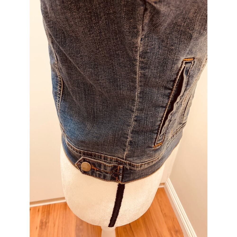Papaya Design Cropped Denim Jean Jacket - Picture 7 of 11